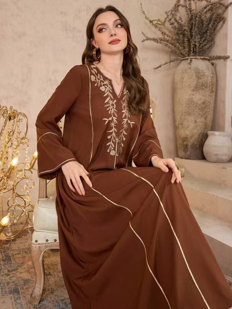 Elegant Middle Eastern Abaya Women Long Sleeve Plus Size Traditional Long Robe